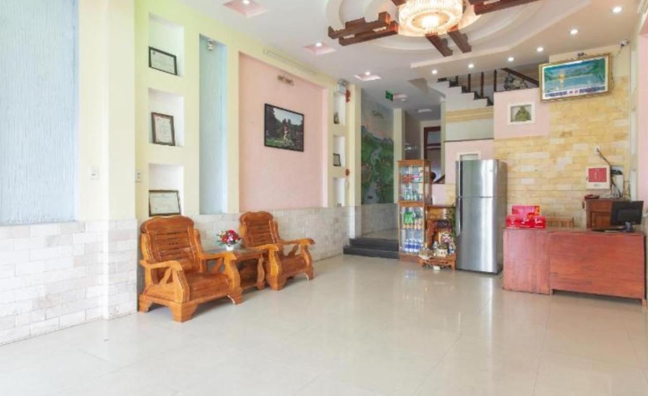 Phuong Hong Hotel Da Nang Exterior photo